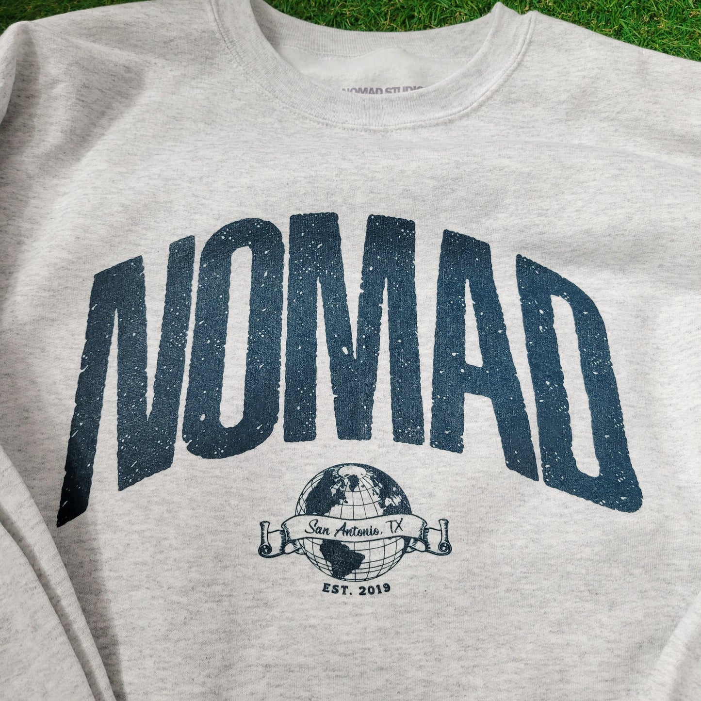Vintage NOMAD Crewneck